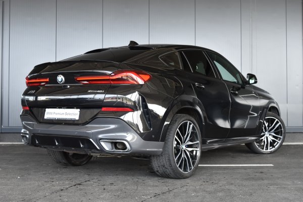 car-img