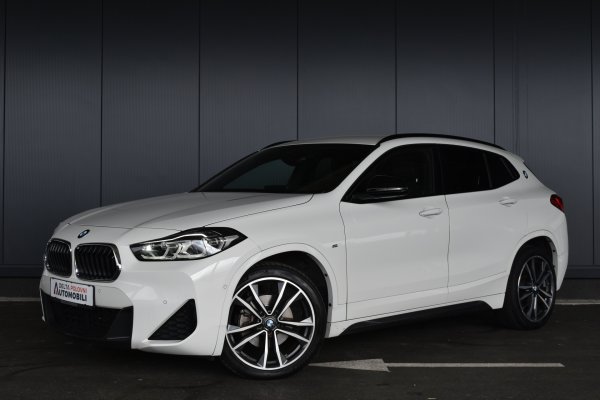 car-img