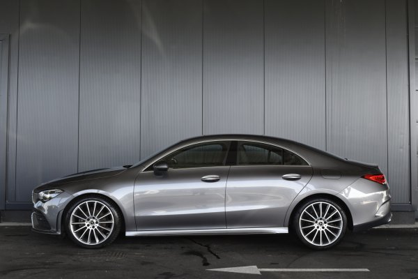 car-img