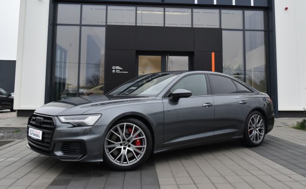 car-img
