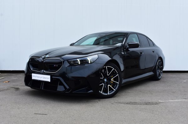 car-img