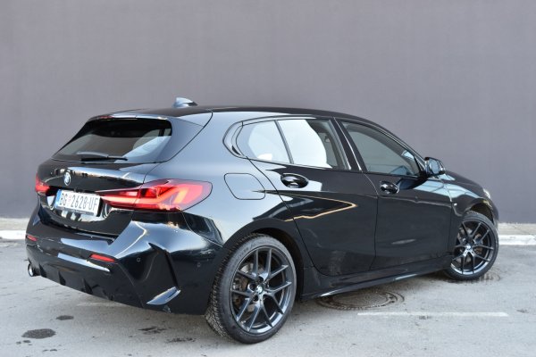 car-img