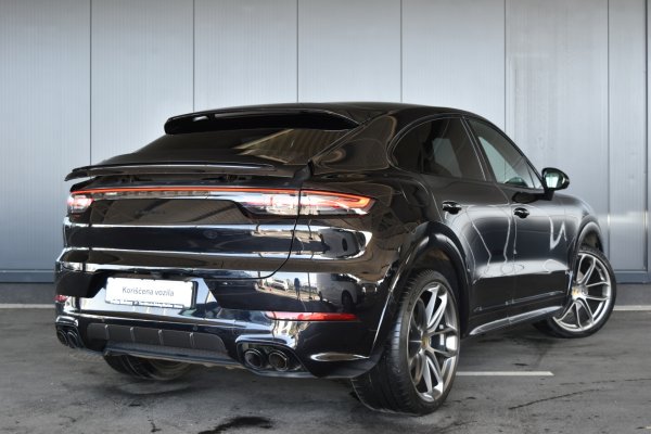 car-img