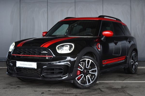 car-img