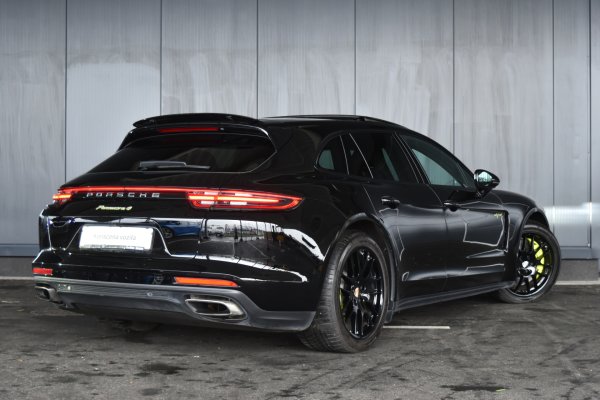 car-img
