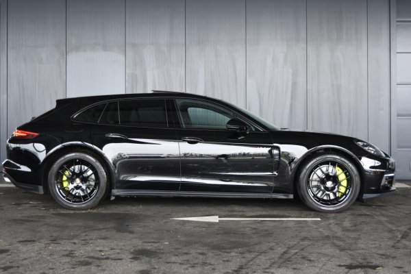 car-img