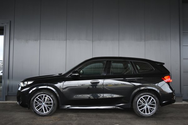 car-img