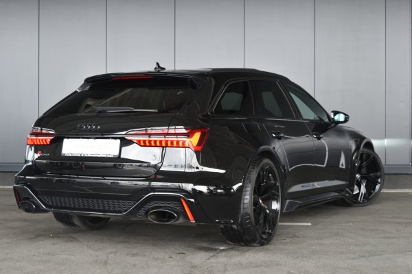 car-img
