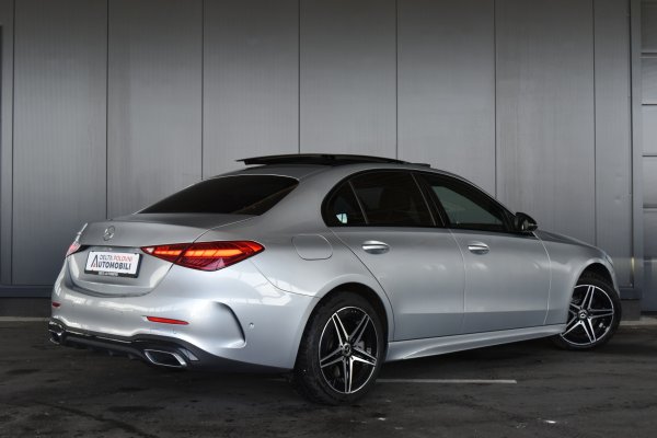 car-img