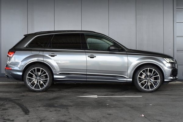 car-img