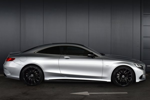 car-img