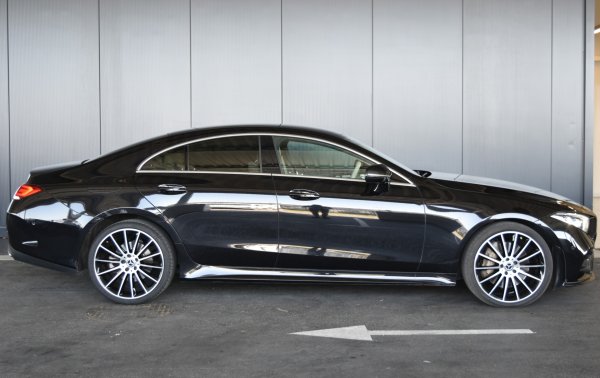 car-img