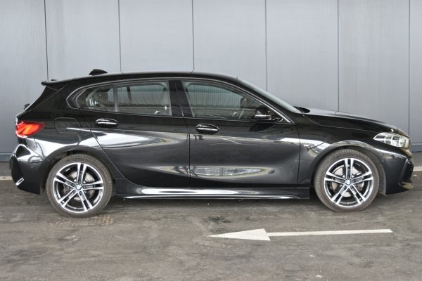 car-img