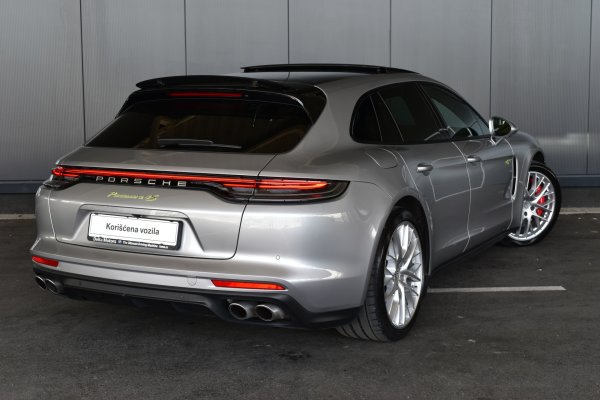 car-img