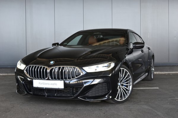 car-img
