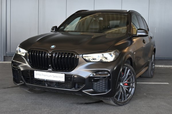 car-img