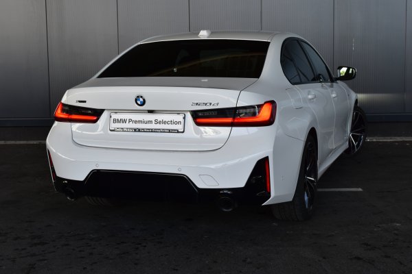 car-img