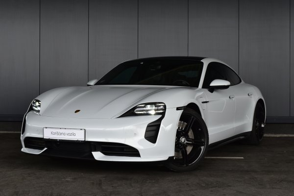 car-img