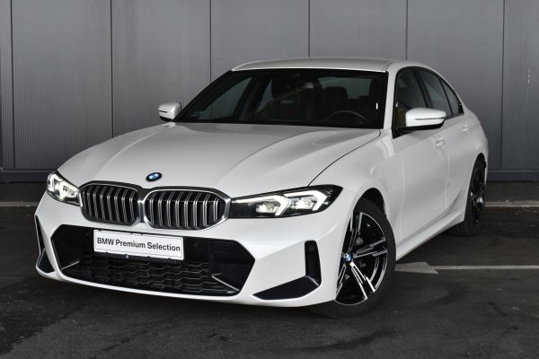 car-img