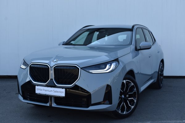 car-img