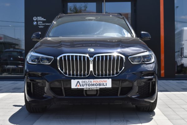 car-img