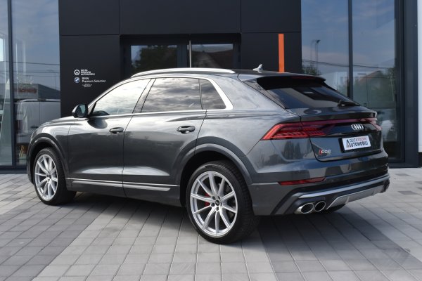 car-img