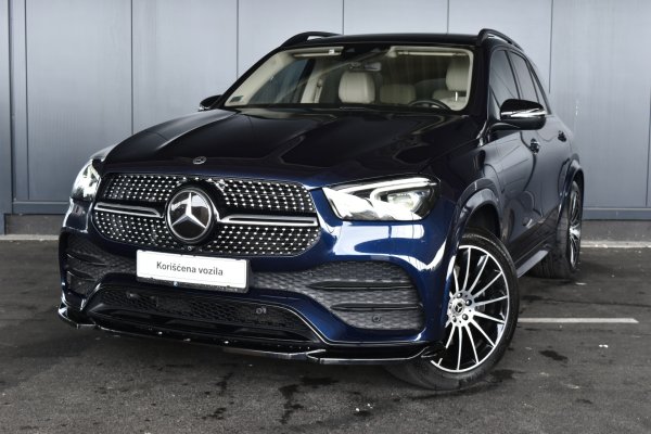 car-img