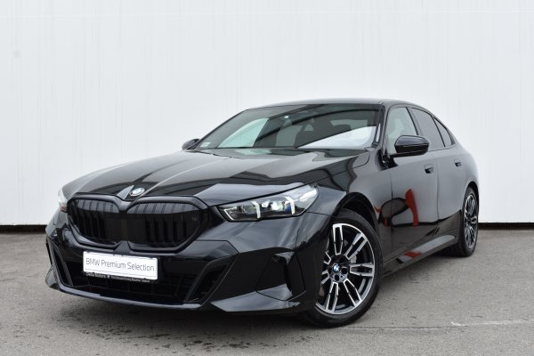 car-img