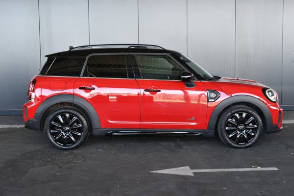 car-img