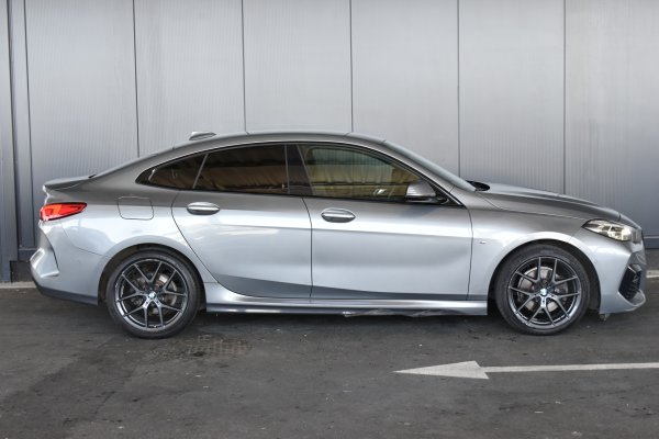 car-img