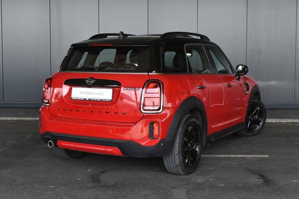 car-img