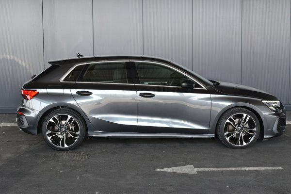 car-img