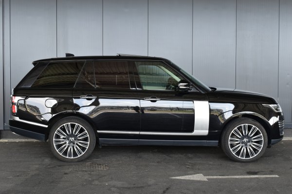 car-img