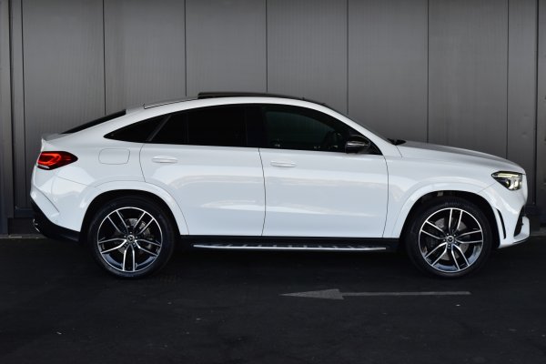 car-img
