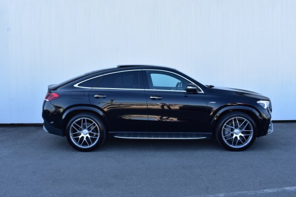car-img
