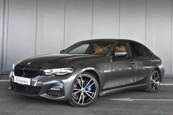 car-img
