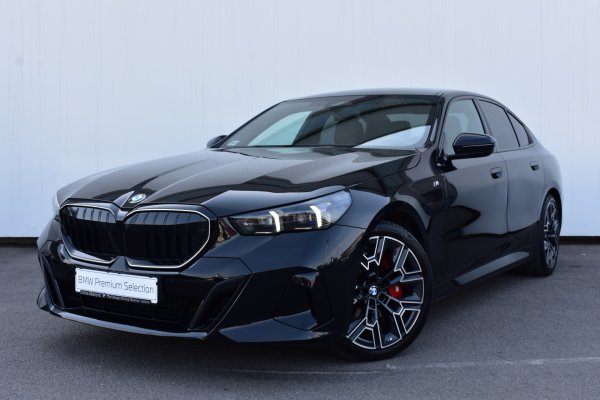 car-img