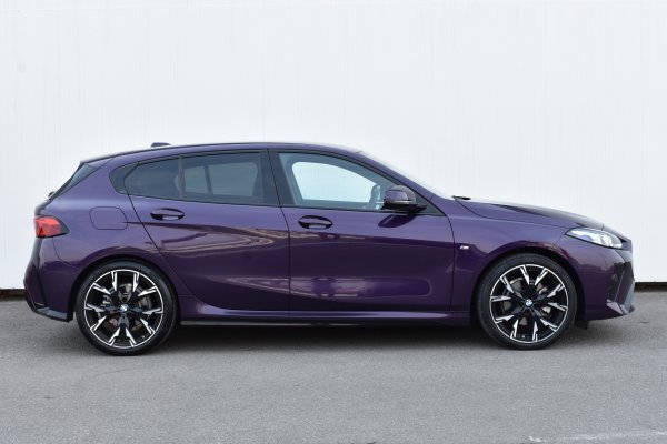 car-img