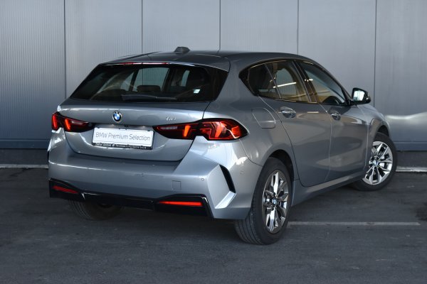 car-img