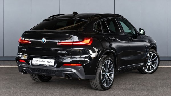car-img