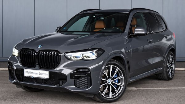 car-img